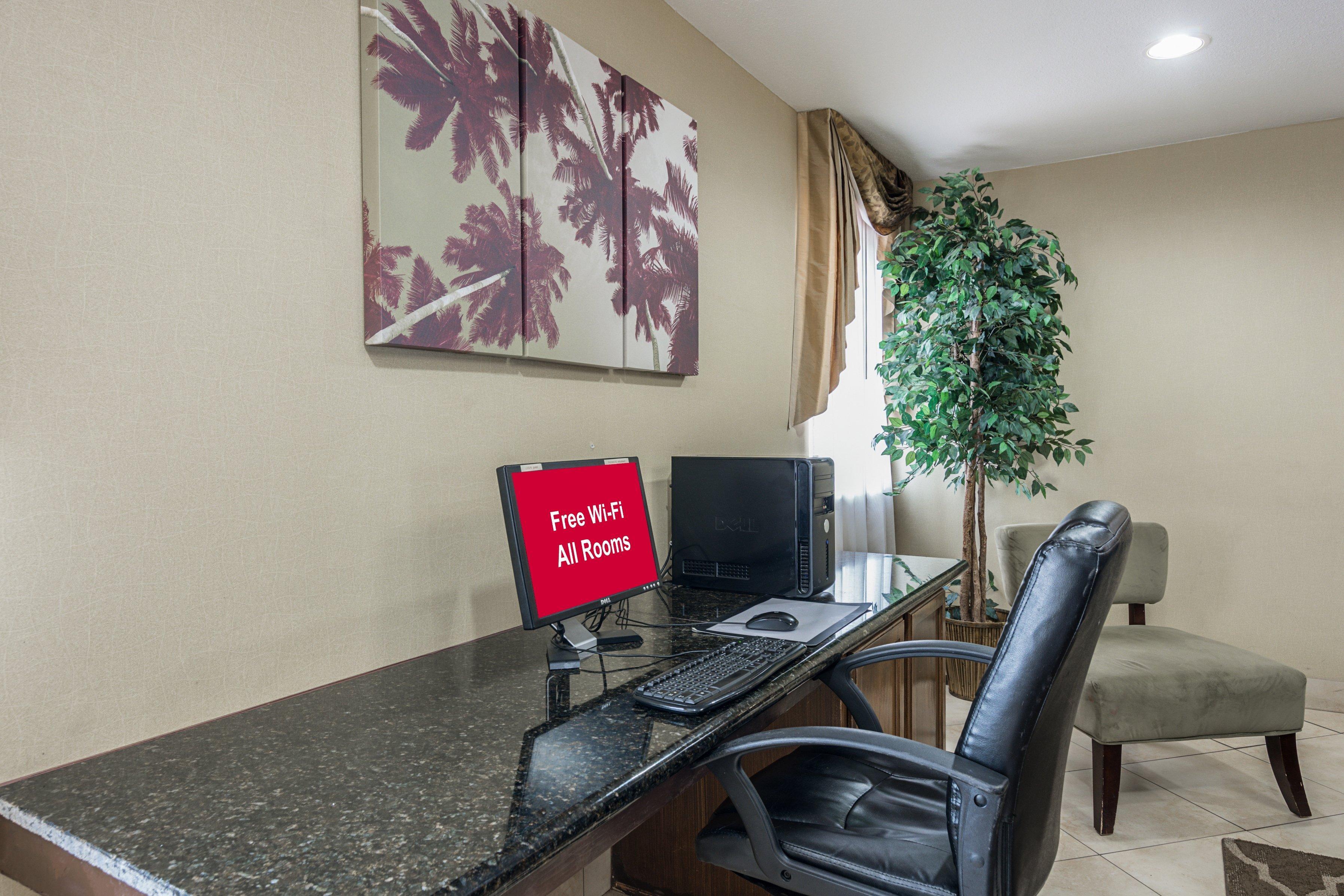 Red Roof Inn & Suites Литъл Рок Екстериор снимка